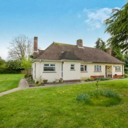 Grove Cottage Basingstoke Extérieur photo